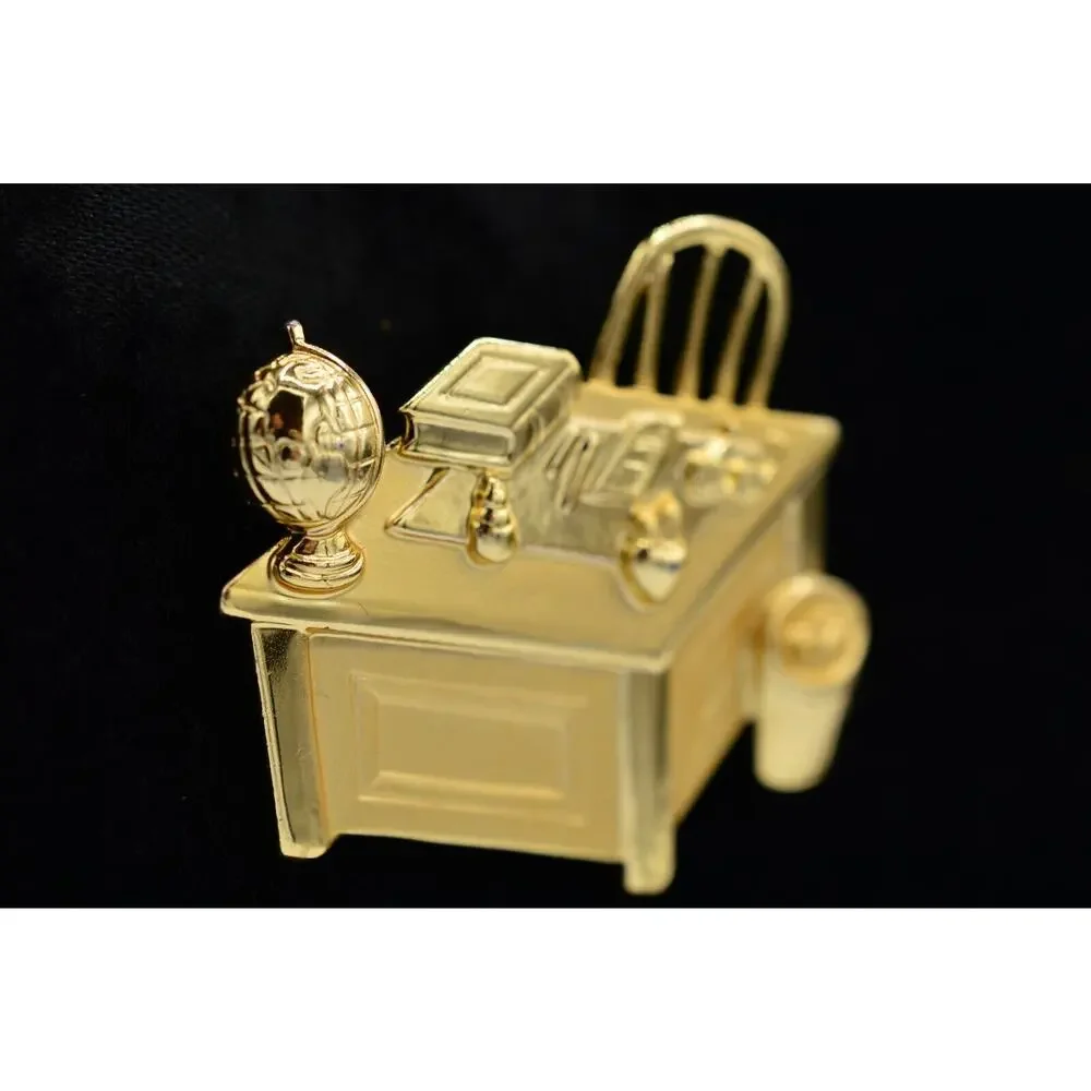JJ Vintage Teacher Desk Pin Brooch Brushed Gold Professor Globe Signed 1980s 9B